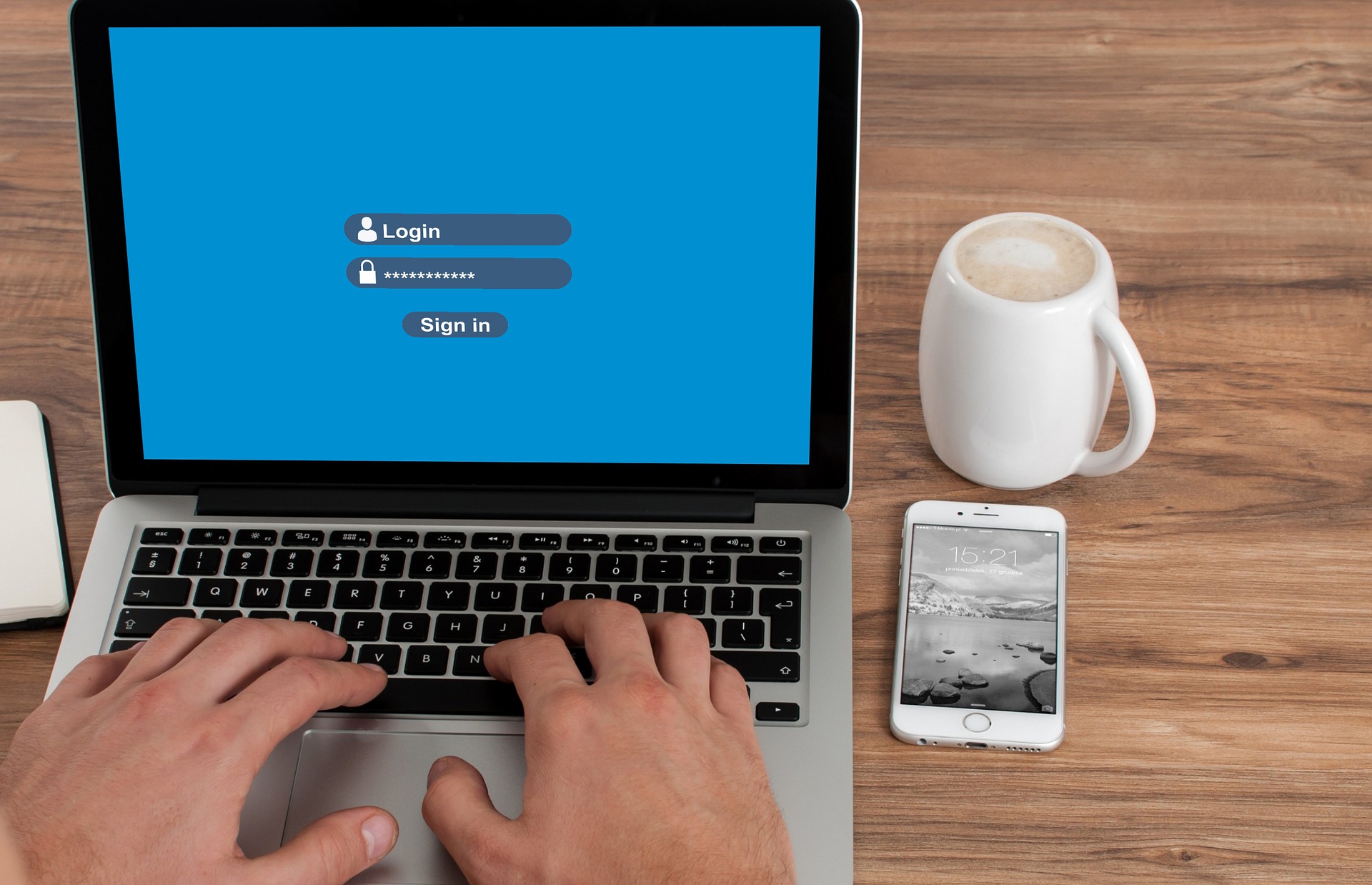 Onlinebanking am Notebook